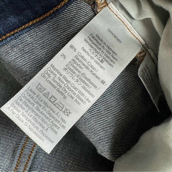 Madewell Kick out Mid Rise Women’s Jeans Size 33 Medium Wash - Picture 10 of 10